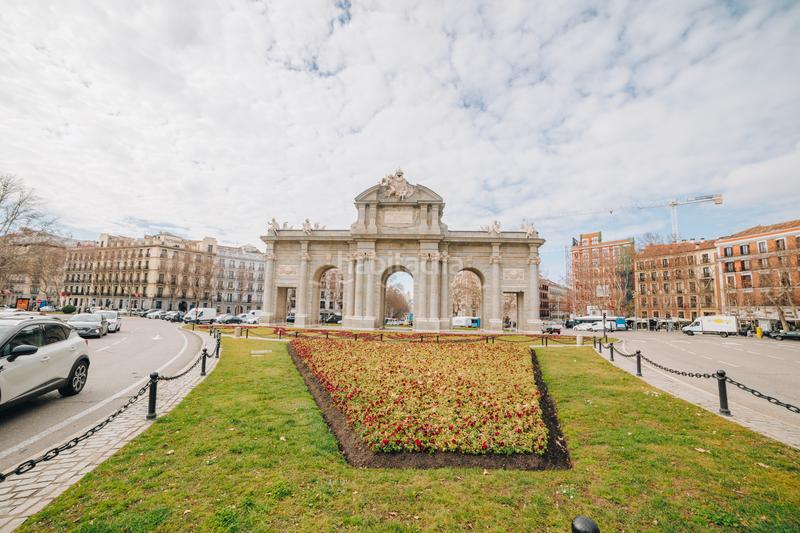 Foto ee08dc4c-5e3a-4535-9ad5-aa4c51dbd62e. Flat with heating in Castellana Madrid