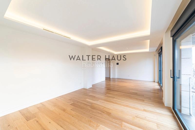 Foto df4c56f4-c95d-47ee-afe4-4ce1e6cb67ee. Lloguer pis amb calefacció aparcament a Hispanoamérica-Bernabéu Madrid