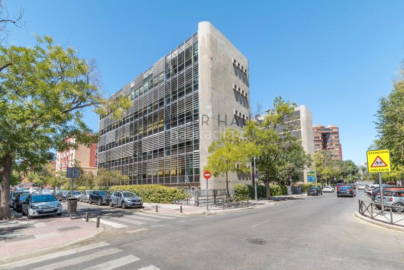 Foto 3b654542-2d24-431e-b9ef-bbb54357a09a. Location appartement avec chauffage parking dans Hispanoamérica-Bernabéu Madrid