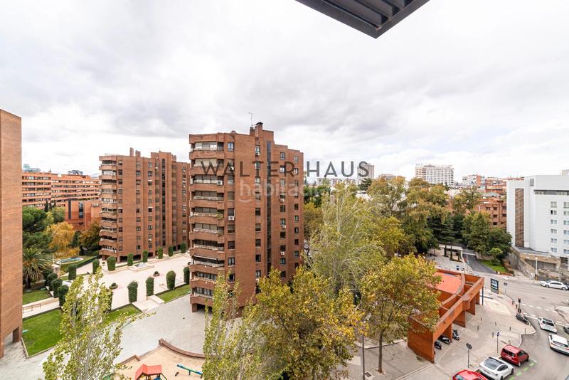 Foto f0a06aa3-f471-4438-b34e-0d451b8afec6. Location appartement avec chauffage parking dans Hispanoamérica-Bernabéu Madrid