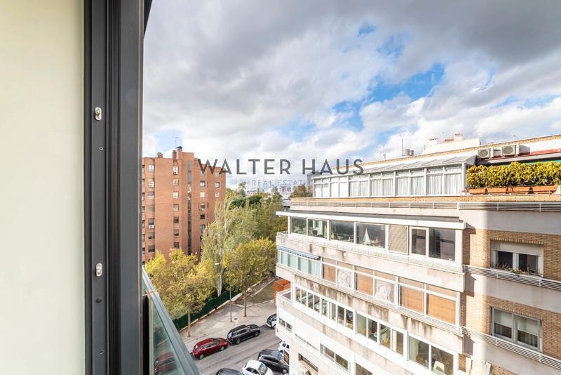 Foto 22302b5b-042a-46b0-80e1-0d991fda8788. Rent flat with heating parking in Hispanoamérica-Bernabéu Madrid