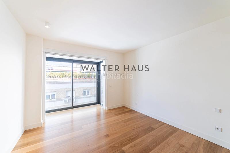 Foto 26958ca4-32e3-41f0-9962-e886361c957f. Rent flat with heating parking in Hispanoamérica-Bernabéu Madrid