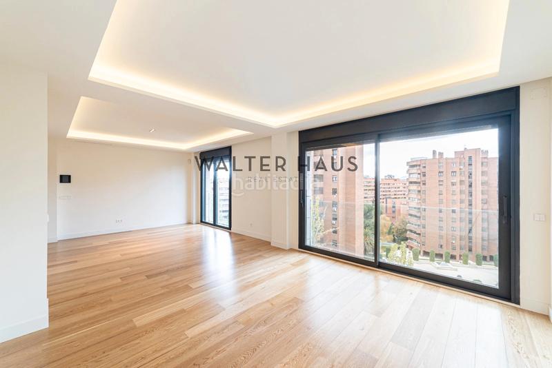 Foto 593adf0e-707c-4bd6-903f-fa35cbabc525. Rent flat with heating parking in Hispanoamérica-Bernabéu Madrid