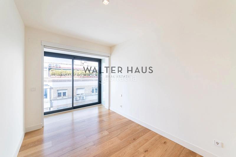 Foto 6b00e102-8177-41d7-ada6-0b68d9b4712a. Rent flat with heating parking in Hispanoamérica-Bernabéu Madrid