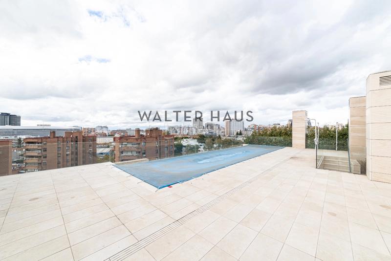 Foto e595da55-8849-401d-acc5-1766294fd71b. Rent flat with heating parking in Hispanoamérica-Bernabéu Madrid