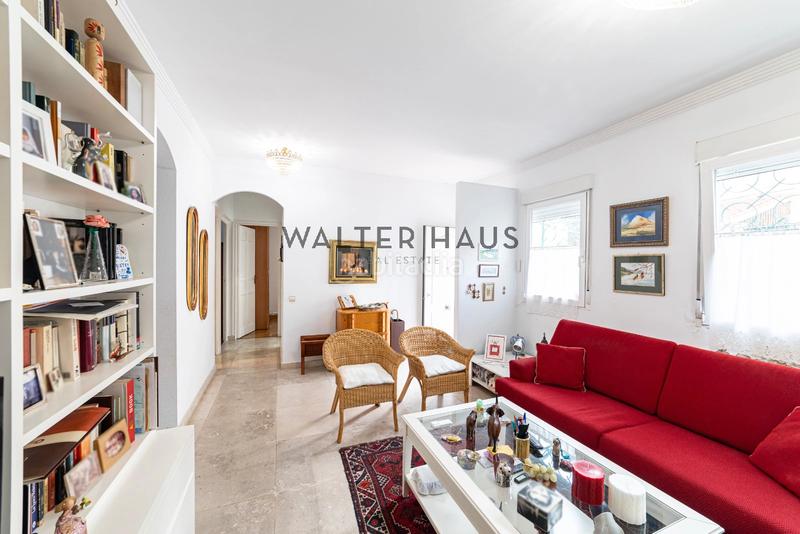 Foto 28c1bf3e-1d1c-4702-bb52-2106fb762ec0. Reihenhaus mit heizung in Ciudad Jardín Madrid