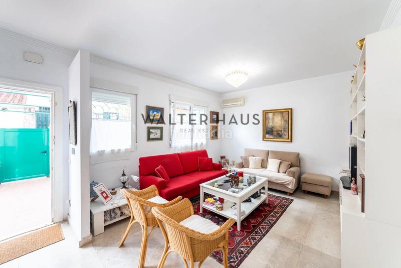 Foto 9c957d14-9e04-449b-8e10-3ee6b74c99ec. Reihenhaus mit heizung in Ciudad Jardín Madrid