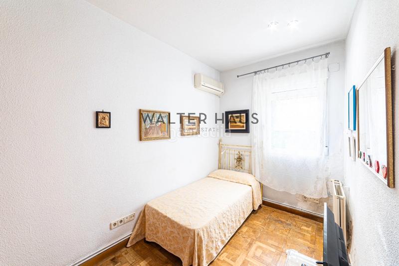 Foto d28e4a24-46d6-4e65-a78d-e69c1afbcec1. Reihenhaus mit heizung in Ciudad Jardín Madrid