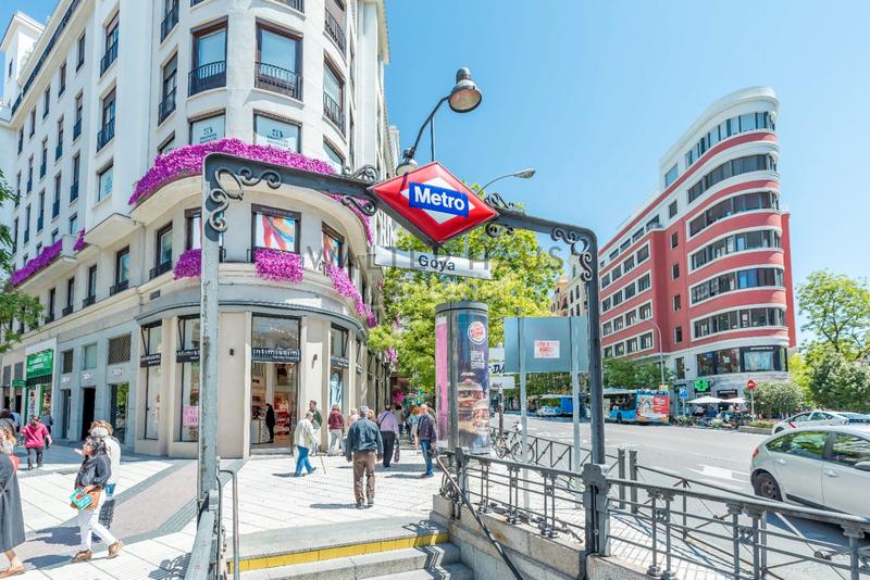 Foto 0d7c353f-5517-453b-8959-0493303a31fd. Flat with heating parking in Goya Madrid