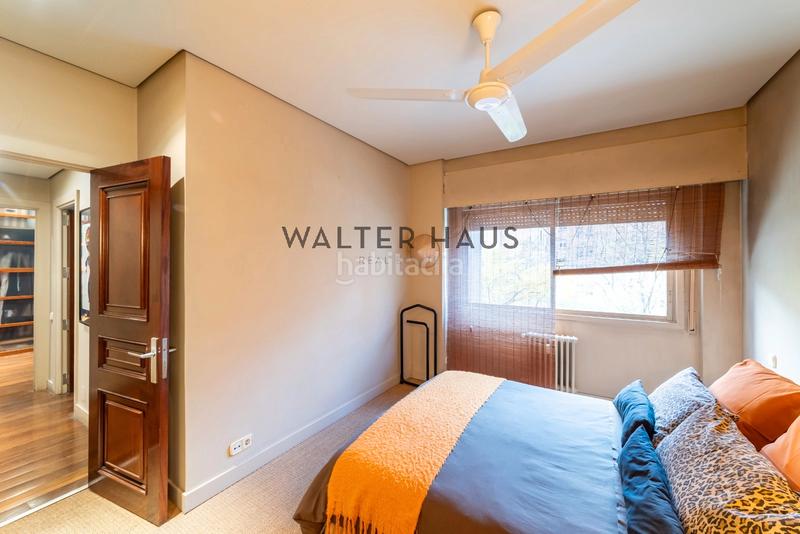 Foto bbebe0a0-b4fd-4565-9463-730015aff40b. Pis amb calefacció aparcament a El Viso Madrid