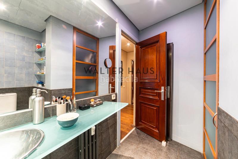 Foto c047694e-49e9-474b-973a-94f60b6ee0c7. Pis amb calefacció aparcament a El Viso Madrid