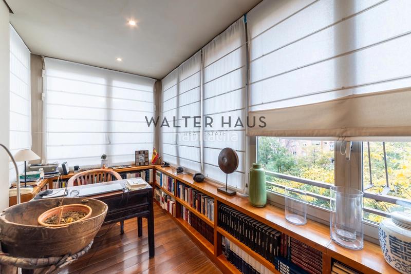 Foto c4060661-98ae-4a11-8c25-09b25773f9e9. Pis amb calefacció aparcament a El Viso Madrid