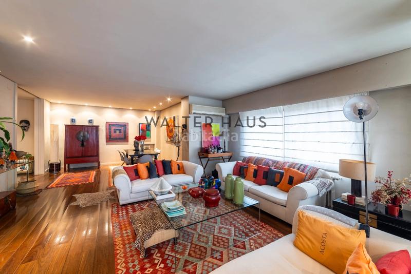 Foto f6bc647e-d705-4bb1-84a5-5abb2b7aaac5. Pis amb calefacció aparcament a El Viso Madrid