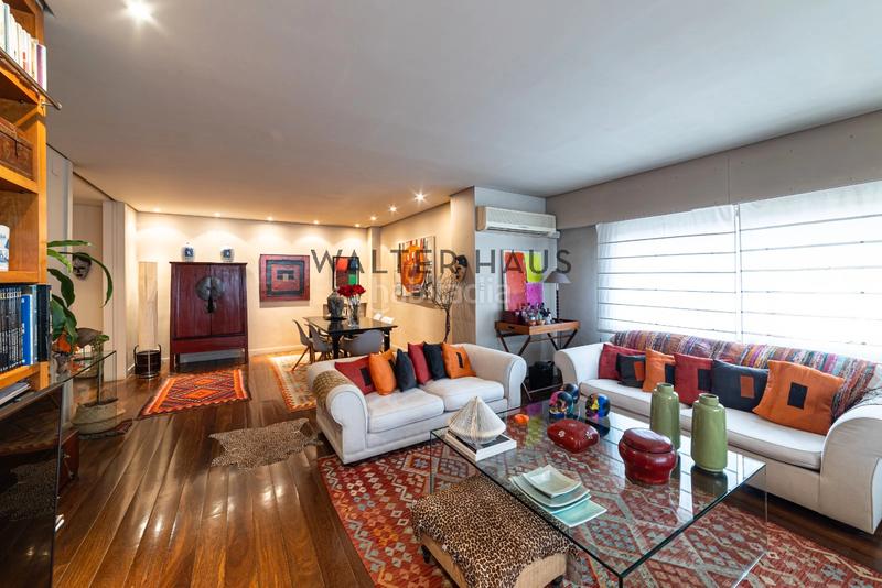 Foto fa760028-01cf-4816-bc23-738922457ceb. Pis amb calefacció aparcament a El Viso Madrid