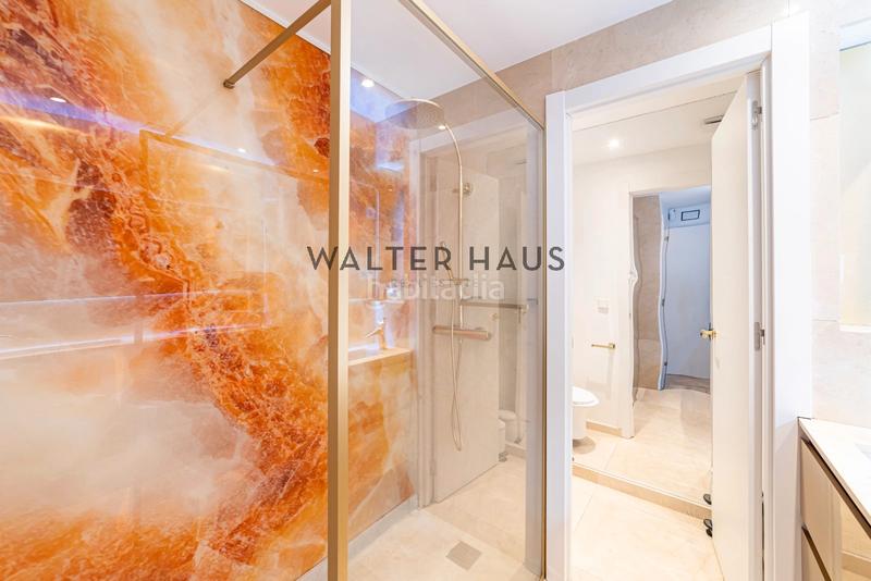 Foto c6bc8355-fb83-460b-ab5a-de761864c282. Etagenwohnung mit heizung parking in Goya Madrid