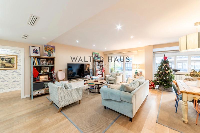 Foto 8086b3c1-16c3-4669-b6fe-d162e05868e1. Appartamento con riscaldamento in El Viso Madrid