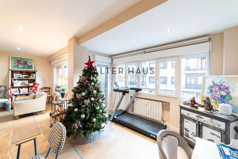 Foto 873a5303-5d7d-4c24-8757-84064d06c58f. Appartamento con riscaldamento in El Viso Madrid