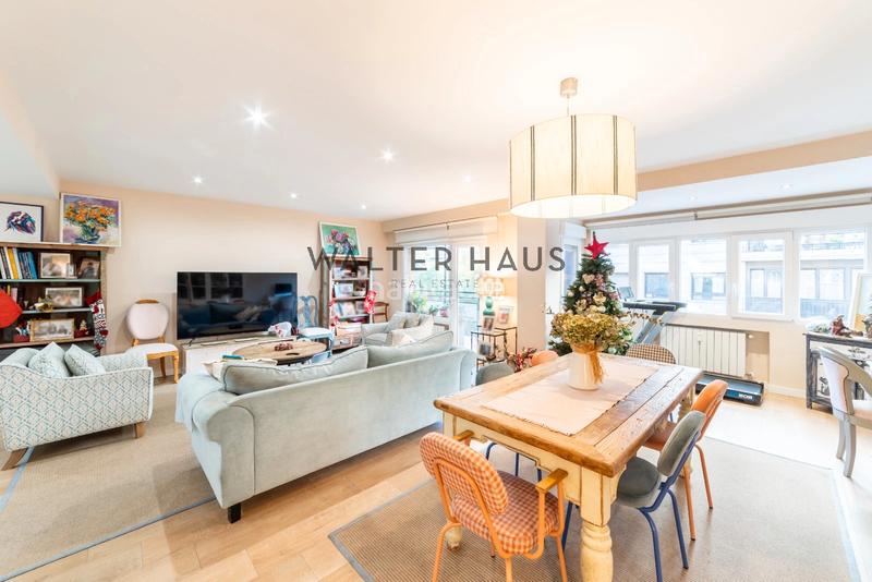 Foto d32d0f1e-04f1-40b6-994f-ab130860fdcc. Appartamento con riscaldamento in El Viso Madrid