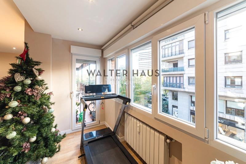 Foto d8314063-3b31-4edc-92b3-89eefd957399. Appartamento con riscaldamento in El Viso Madrid