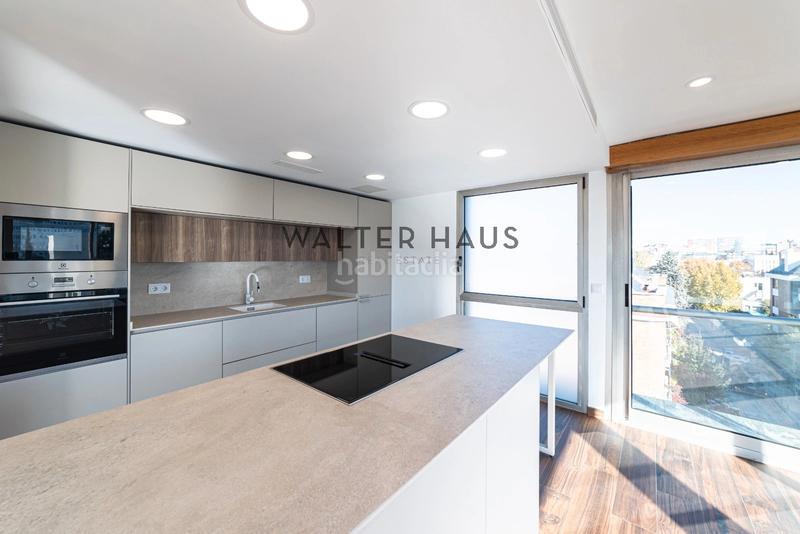 Foto 0e7f32b5-6e43-4e62-96f4-99246ca63050. Piso dúplex exterior en venta en El Viso, . en El Viso Madrid