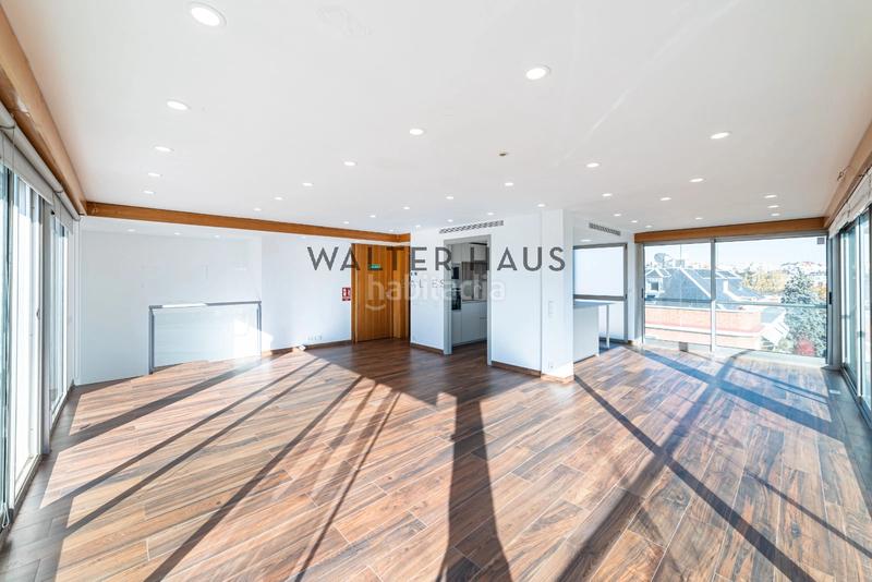 Foto 62ebab91-8d22-4872-9692-1c38681aa2c4. Piso dúplex exterior en venta en El Viso, . en El Viso Madrid