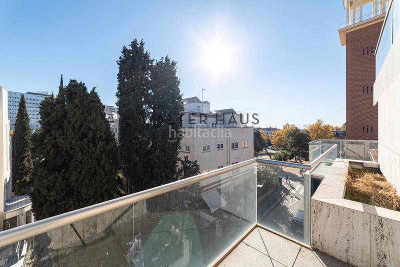 Foto a2013066-dd90-4c6f-875e-a4d742915e34. Piso dúplex exterior en venta en El Viso, . en El Viso Madrid