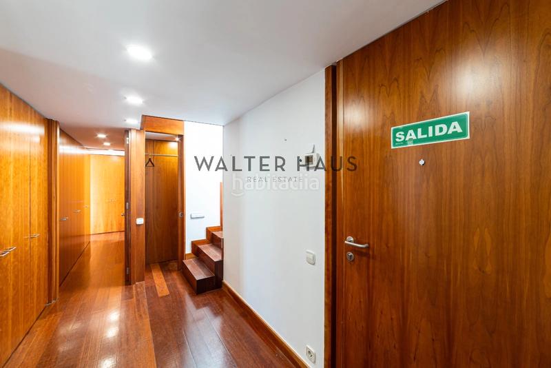 Foto ddcc91e8-2384-498a-a691-74f930b93b48. Piso dúplex exterior en venta en El Viso, . en El Viso Madrid