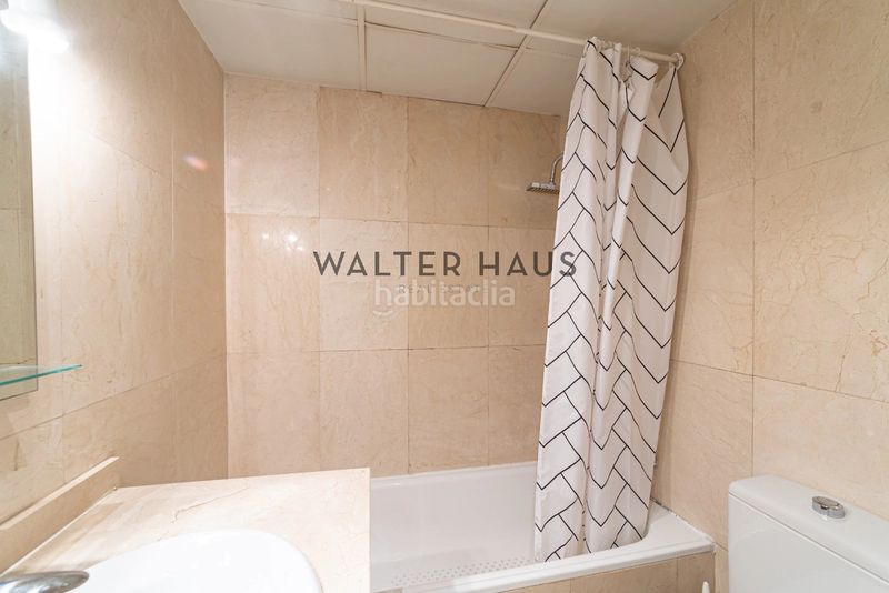 Foto cb3558d3-b834-4210-8b89-4ceddf47b153. Pis amb calefacció aparcament a Universidad-Malasaña Madrid