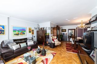 Flat  Calle del marqués de lozoya. Piso en venta en estrella, madrid.