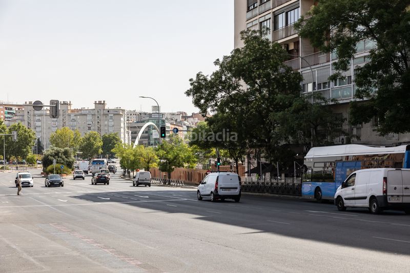 Foto c8544c9b-cc9e-4188-a667-260937d88bb4. Pis amb calefacció a Guindalera Madrid