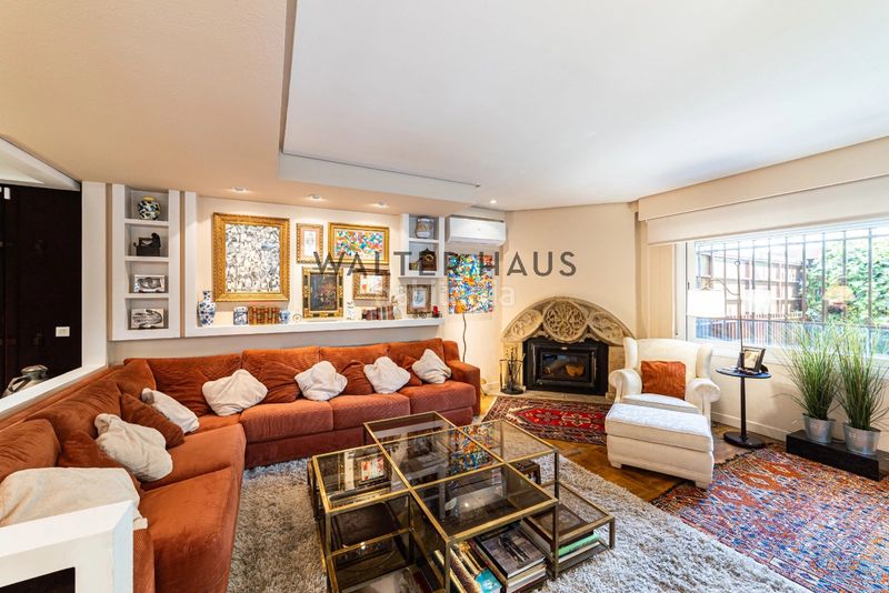 Foto 540cdc61-6422-47ff-a03b-fdfd8f159f75. Pis amb calefacció aparcament a El Viso Madrid