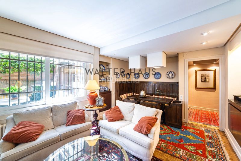 Foto 69fdca24-2d5b-4594-977e-f8e9d3dcbca0. Pis amb calefacció aparcament a El Viso Madrid