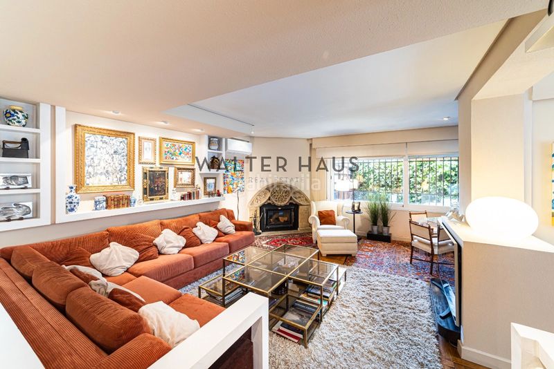 Foto 6efddb70-6d28-4ac6-aca0-1999fae303d8. Pis amb calefacció aparcament a El Viso Madrid