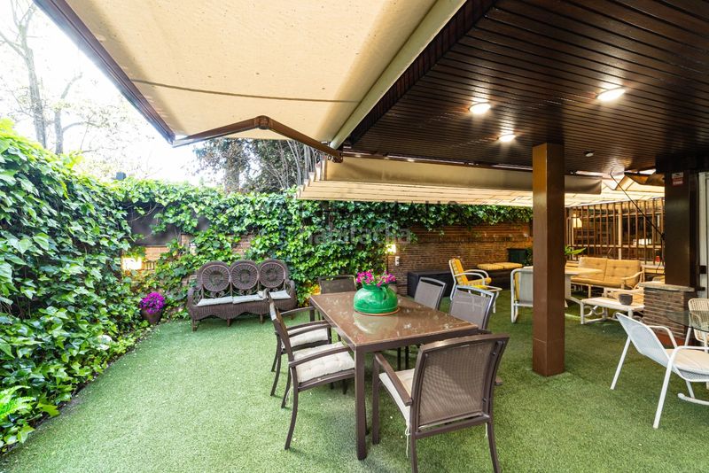 Foto c28cb109-117a-4763-8f11-e439c53e092c. Pis amb calefacció aparcament a El Viso Madrid