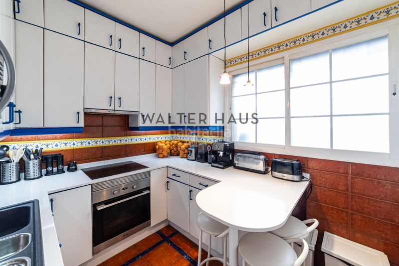 Foto c357b05f-0f85-4a38-91eb-91828408d8a5. Pis amb calefacció aparcament a El Viso Madrid