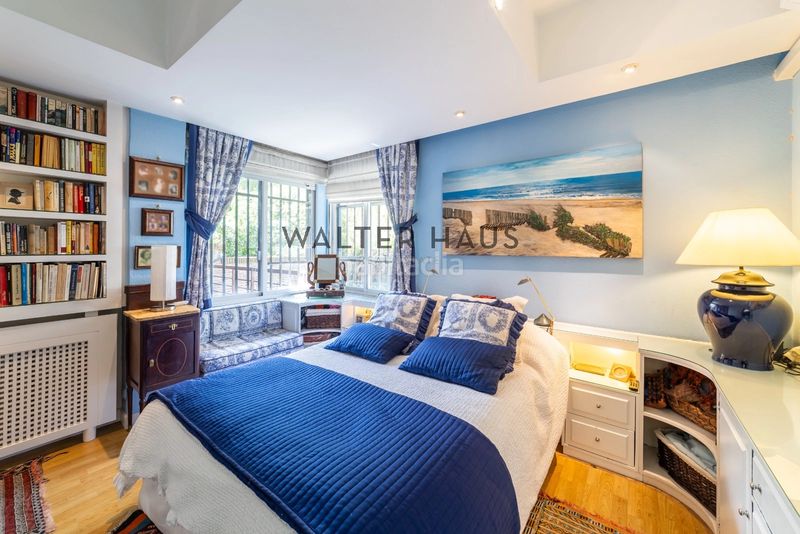 Foto f0574ab2-be5d-4603-b10d-fb5b8e16ec26. Pis amb calefacció aparcament a El Viso Madrid