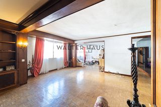 Appartamento  Calle de alfonso x. Piso a reformar en venta en almagro, madrid