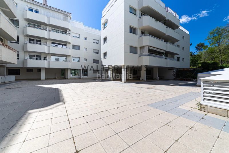 Foto fe4e196d-c98a-4360-b9bc-01a7a5850325. Pis amb calefacció aparcament piscina a Salvador Madrid