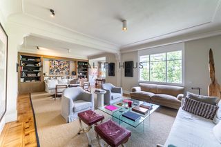 Flat  Calle de josé abascal. Piso reformado en venta en almagro, madrid