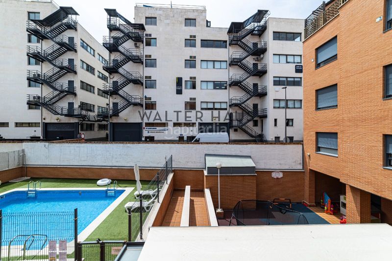 Foto 3c04fa45-7c98-406e-b022-2da3f249771a. Pis amb calefacció aparcament piscina a Guindalera Madrid