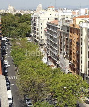 Foto d74f73ff-d2aa-4524-8aae-1f48ca06cc6a. Pis amb calefacció piscina a Niño Jesús Madrid