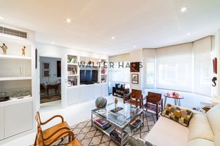 Appartamento  Calle de villanueva. Apartamento reformado con piscina y plaza de garaje en venta en