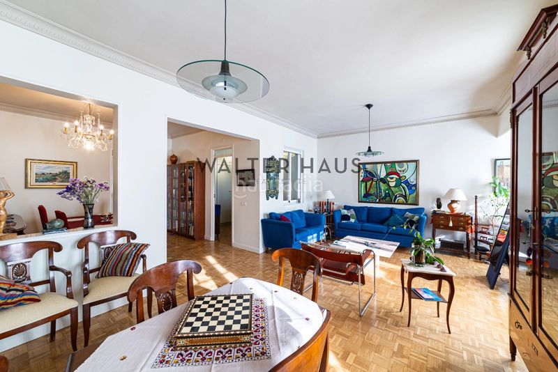 Foto 489f69f6-a7a2-45f2-bbb0-1596aaf7546c. Etagenwohnung mit heizung in Goya Madrid