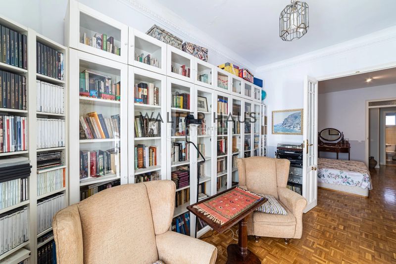 Foto 56c6f7cb-2901-4cd4-b974-7fd0f083249b. Etagenwohnung mit heizung in Goya Madrid