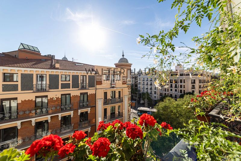 Foto a32ce2c0-408f-41f1-b67d-fd9306d8bf3e. Etagenwohnung mit heizung in Goya Madrid