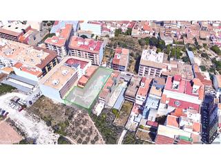 Terreno residencial en Gata de Gorgos. Solar urbano de uso intensivo para la construcción y promoción d