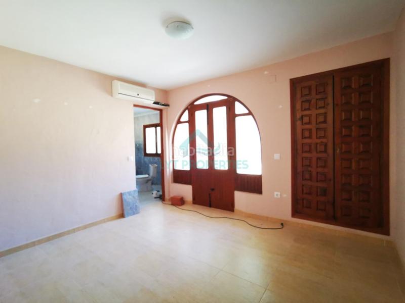 Foto 4baf235b-6fac-4645-98b9-c856c5de614b. Chalet con piscina in Partida Tosal - Zona dels Castellans Xàbia