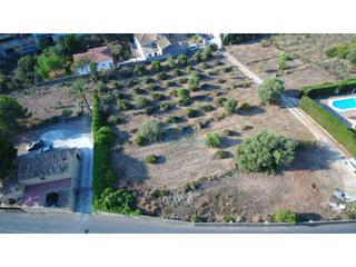 Terreno residenziale en Centro Ciudad. Parcela urbana sin consolidar en la zona baja de monte puchol. i