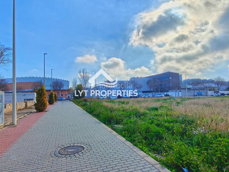 Foto 7d4fe735-7d3d-42f8-9f55-77e0a8bebc57. Wohngrundstück in Gata de Gorgos