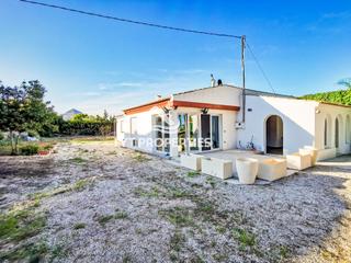 Chalet en Cap Martí - El Tossalet - Pinomar. Casa de campo en la playa del arenal de jávea con amplia parcela